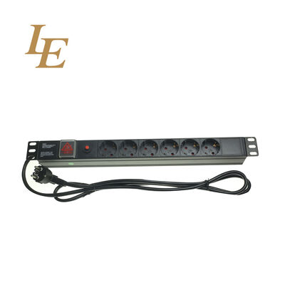 19インチ 8ポート ドイツ規格 ダブルブレークスイッチ 電源分配ユニット PDU ラック電源分配ユニット