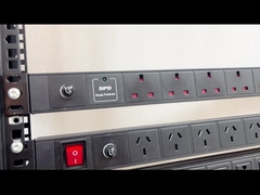 8 Way 19' PDU アルミサーバーラックキャビネット